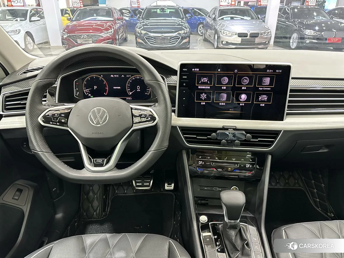 Volkswagen Tiguan L id 4440882 из Китая 14