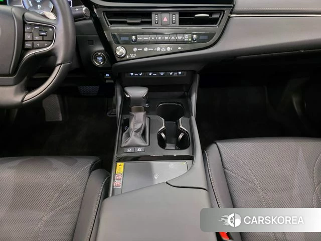 Lexus ES300h 7th generation id 4307938 из Кореи 15