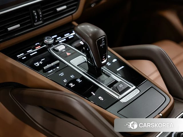 Porsche Cayenne (PO536) id 4408718 из Кореи 18