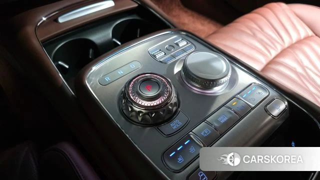 Genesis G90 (RS4) id 4631444 из Кореи 19