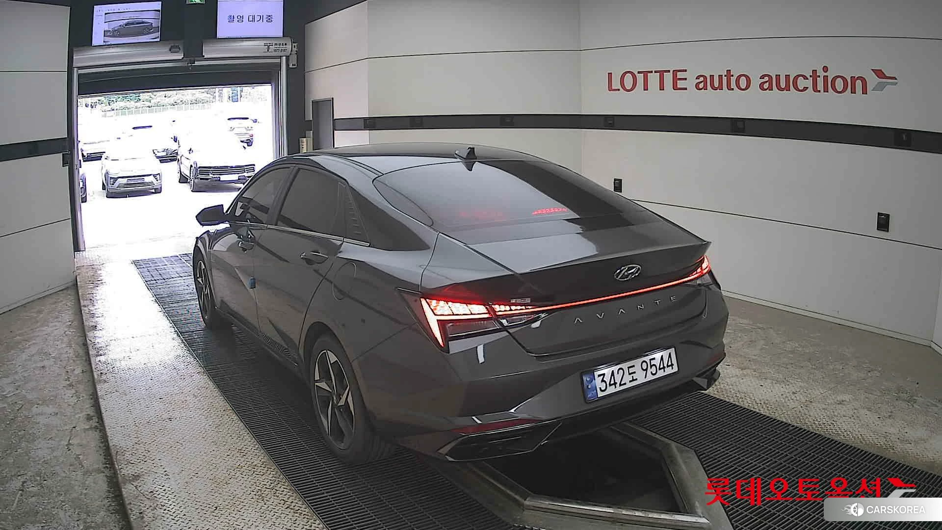Hyundai Avante id 4347319 из Кореи 37