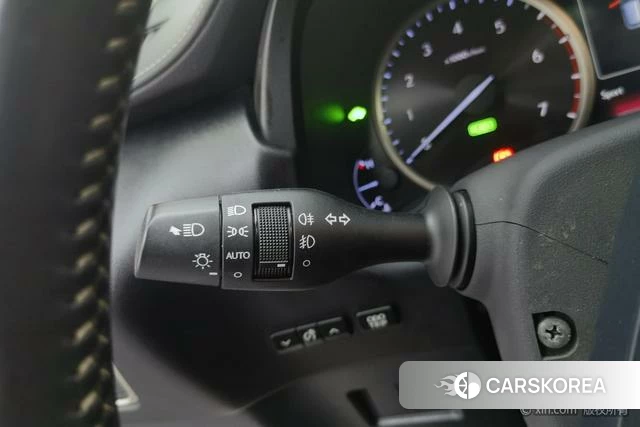 Lexus NX id 4210618 из Китая 23