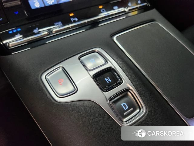Hyundai The New Grandeur IG Hybrid id 4707721 из Кореи 19