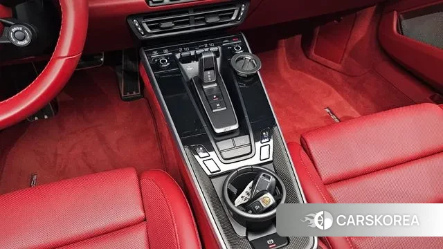 Porsche 911(992) id 3400102 из Кореи 19