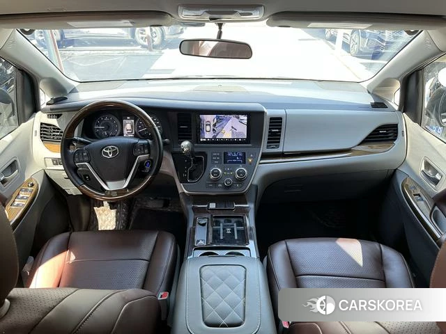 Toyota Sienna id 4260588 из Китая 12