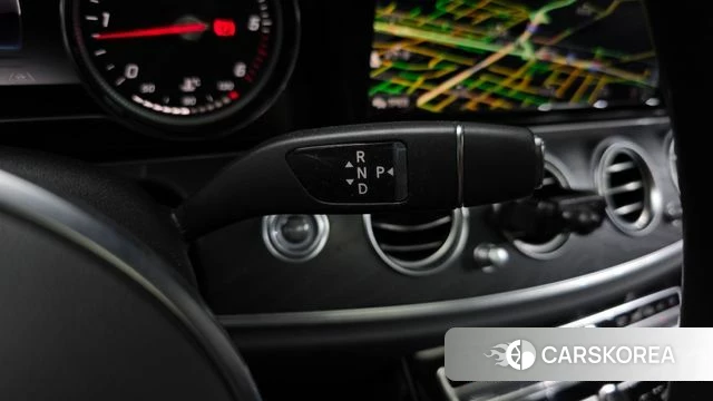 Mercedes-Benz E-Class W213 id 4284530 из Кореи 29