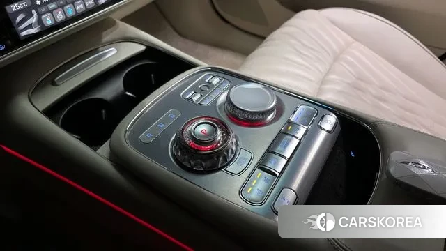 Genesis G90 (RS4) id 3443044 из Кореи 19