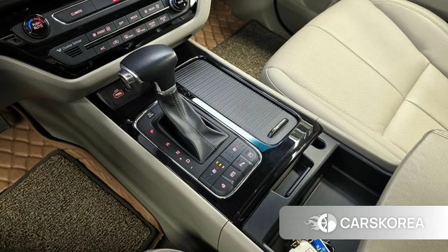 Kia All New Carnival id 3829389 из Кореи 19