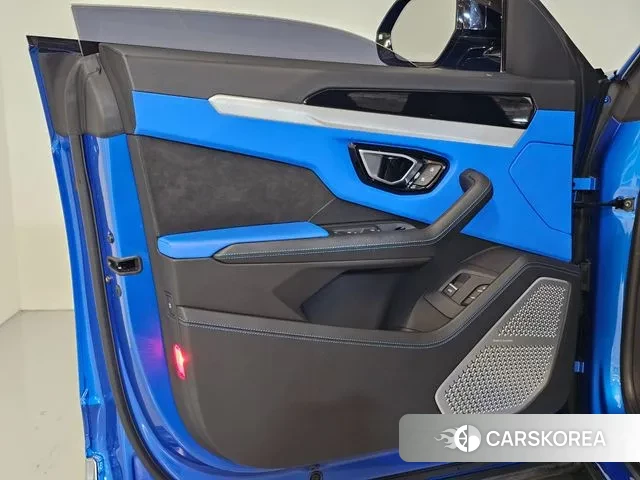 Lamborghini Urus id 3616228 из Кореи 19