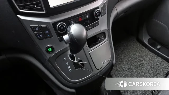 Hyundai The New Grand Starex id 3687165 из Кореи 19