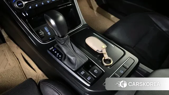 Hyundai Grandeur IG id 3018899 из Кореи 19