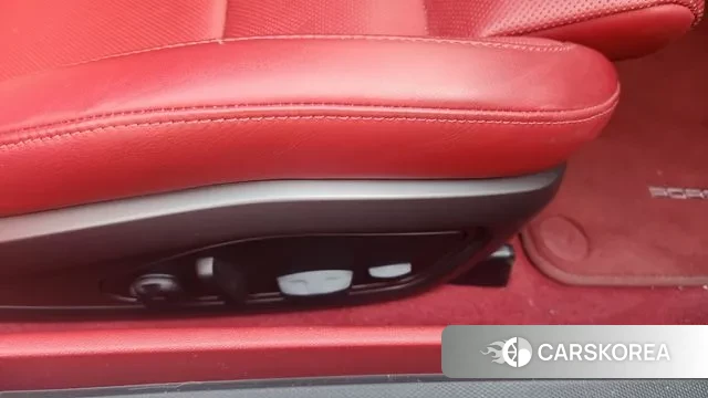 Porsche 911(992) id 3701824 из Кореи 13