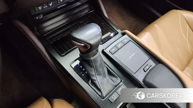 Lexus ES300h 7th generation id 3045197 из Кореи 19