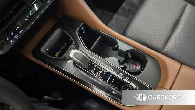 Toyota Crown Crossover id 4468465 из Кореи 17