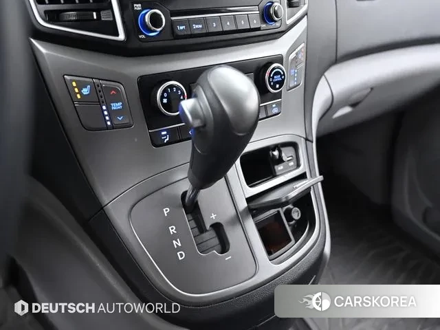 Hyundai The New Grand Starex id 3013042 из Кореи 19