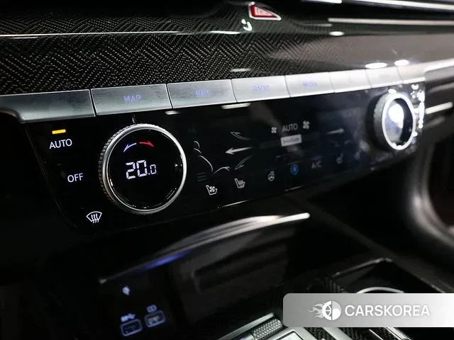 Genesis G80 (RG3) id 3153057 из Кореи 19