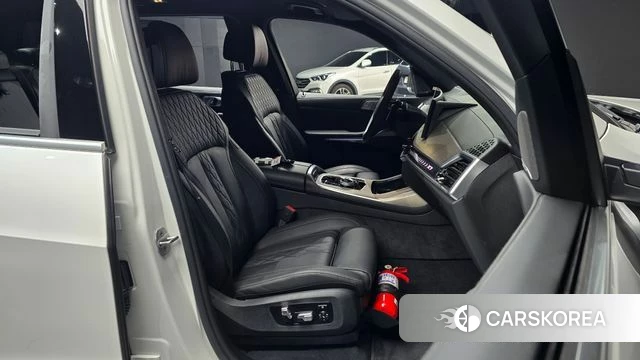 BMW X7 (G07) id 4394324 из Кореи 33