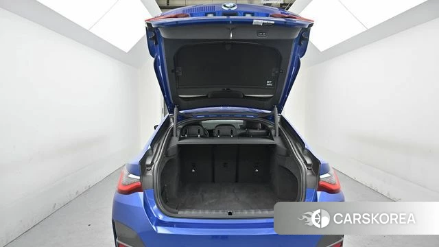 BMW i4 id 4230430 из Кореи 19