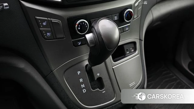 Hyundai The New Grand Starex id 3801387 из Кореи 19