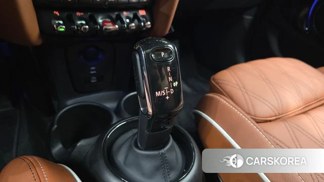 Mini Cooper S id 4443789 из Кореи 29