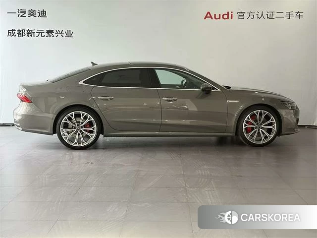 Audi A7L id 3939306 из Китая 13