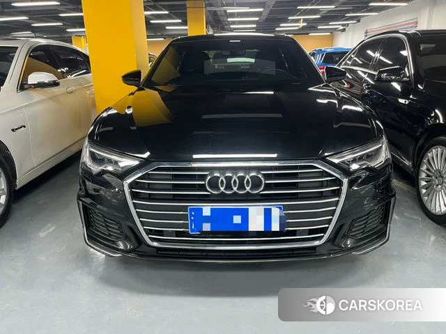 Audi A6L id 4265916 из Китая 9