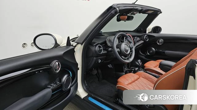 Mini Cooper S Convertible id 4389754 из Кореи 32