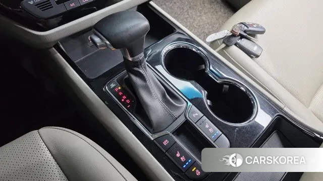 Kia The New Carnival id 3368598 из Кореи 19