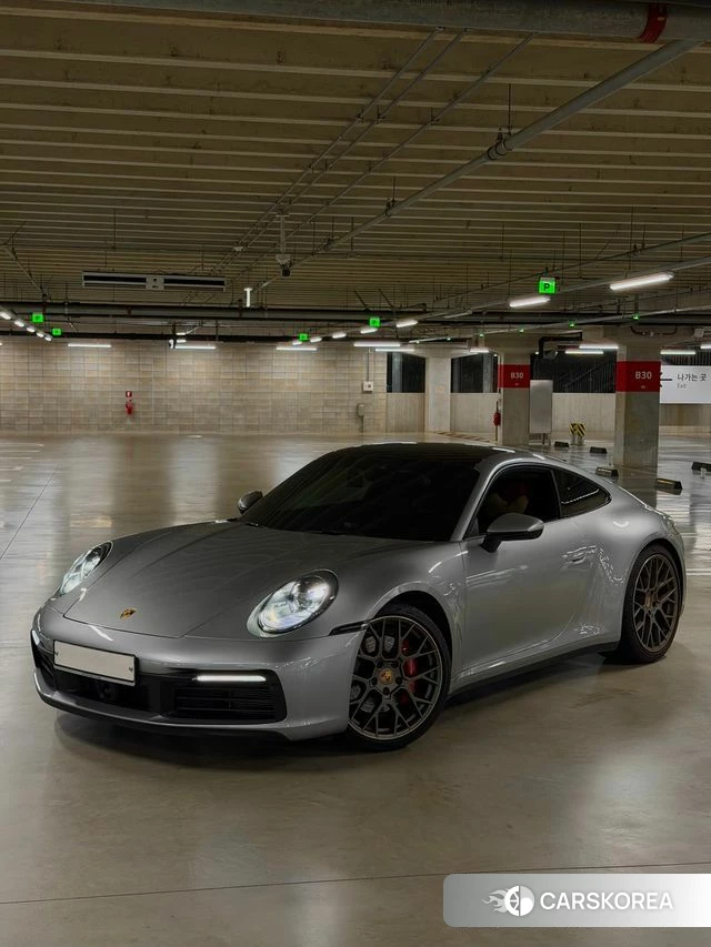 Porsche 911(992) id 4642409 из Кореи 19