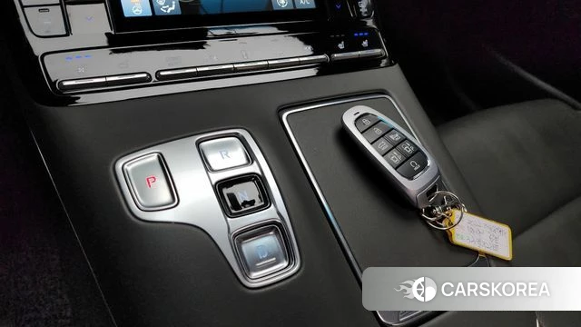 Hyundai The New Grandeur IG id 3818731 из Кореи 19