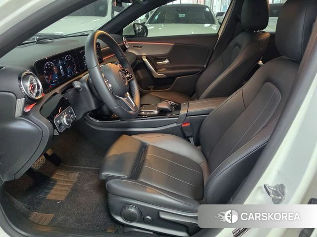 Mercedes-Benz A-Class W177 id 4355110 из Кореи 16