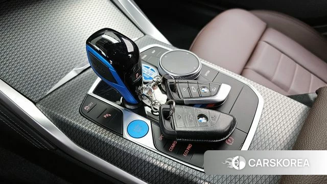 BMW i4 id 3842162 из Кореи 19