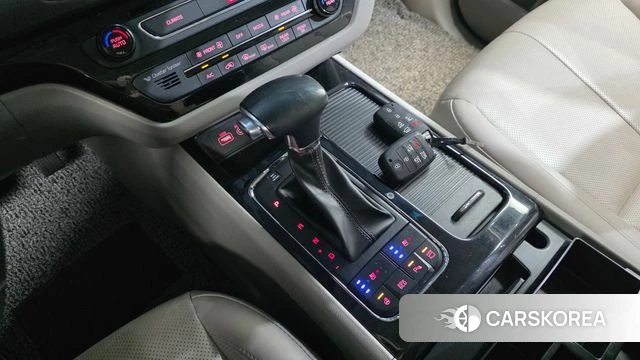 Kia All New Carnival id 4596387 из Кореи 36