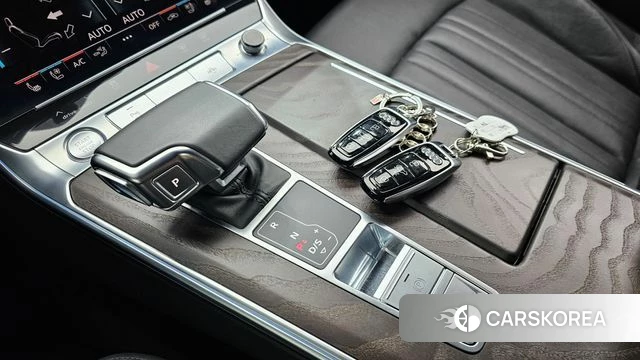 Audi A6 (C8) id 4520002 из Кореи 19