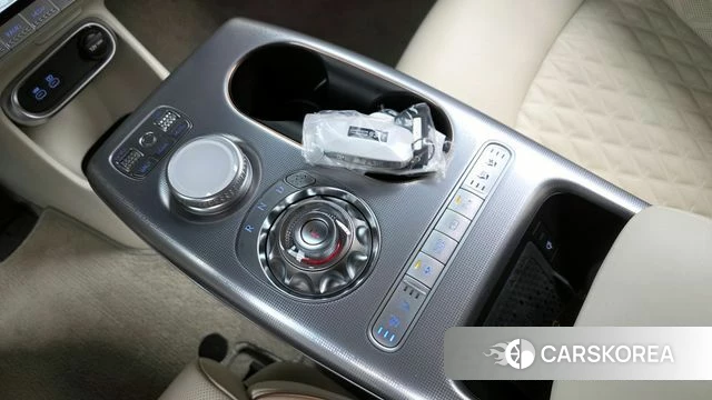 Genesis GV60 id 4281129 из Кореи 19