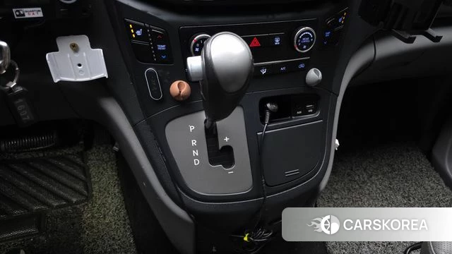 Hyundai The New Grand Starex id 3808381 из Кореи 19