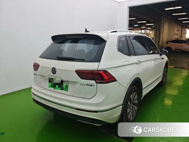 Volkswagen Tiguan L PHEV id 4210888 из Китая 14