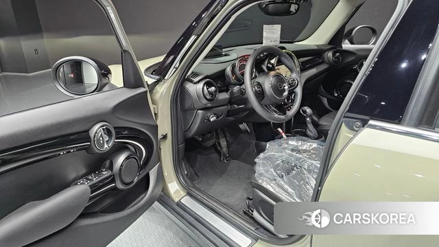 Mini Cooper id 4780687 из Кореи 32