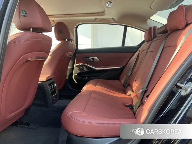 BMW i3 id 3983354 из Китая 9