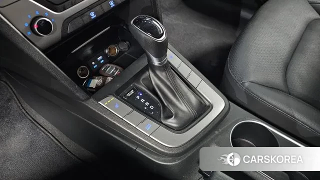 Hyundai Avante AD id 3568642 из Кореи 19