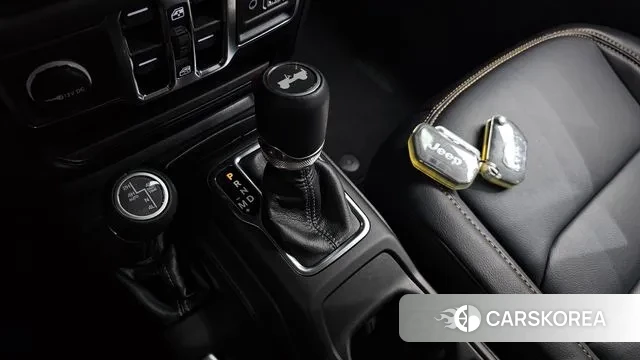 Jeep Wrangler (JL) id 3299890 из Кореи 19