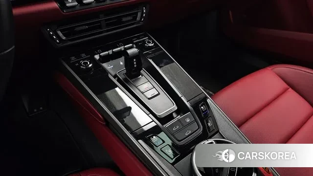 Porsche 911(992) id 3008768 из Кореи 19