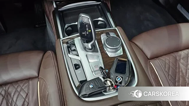 BMW 7 Series (G11) id 3478258 из Кореи 19