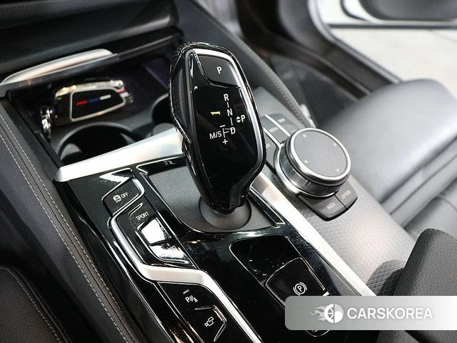 BMW 5 Series (G30) id 4757797 из Кореи 9