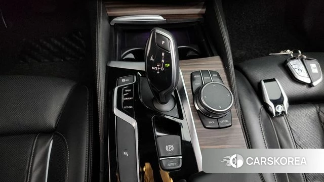BMW 5 Series (G30) id 4417278 из Кореи 36