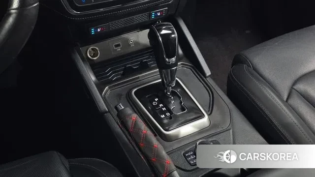 Ssangyong Rexton Sports id 3368858 из Кореи 19