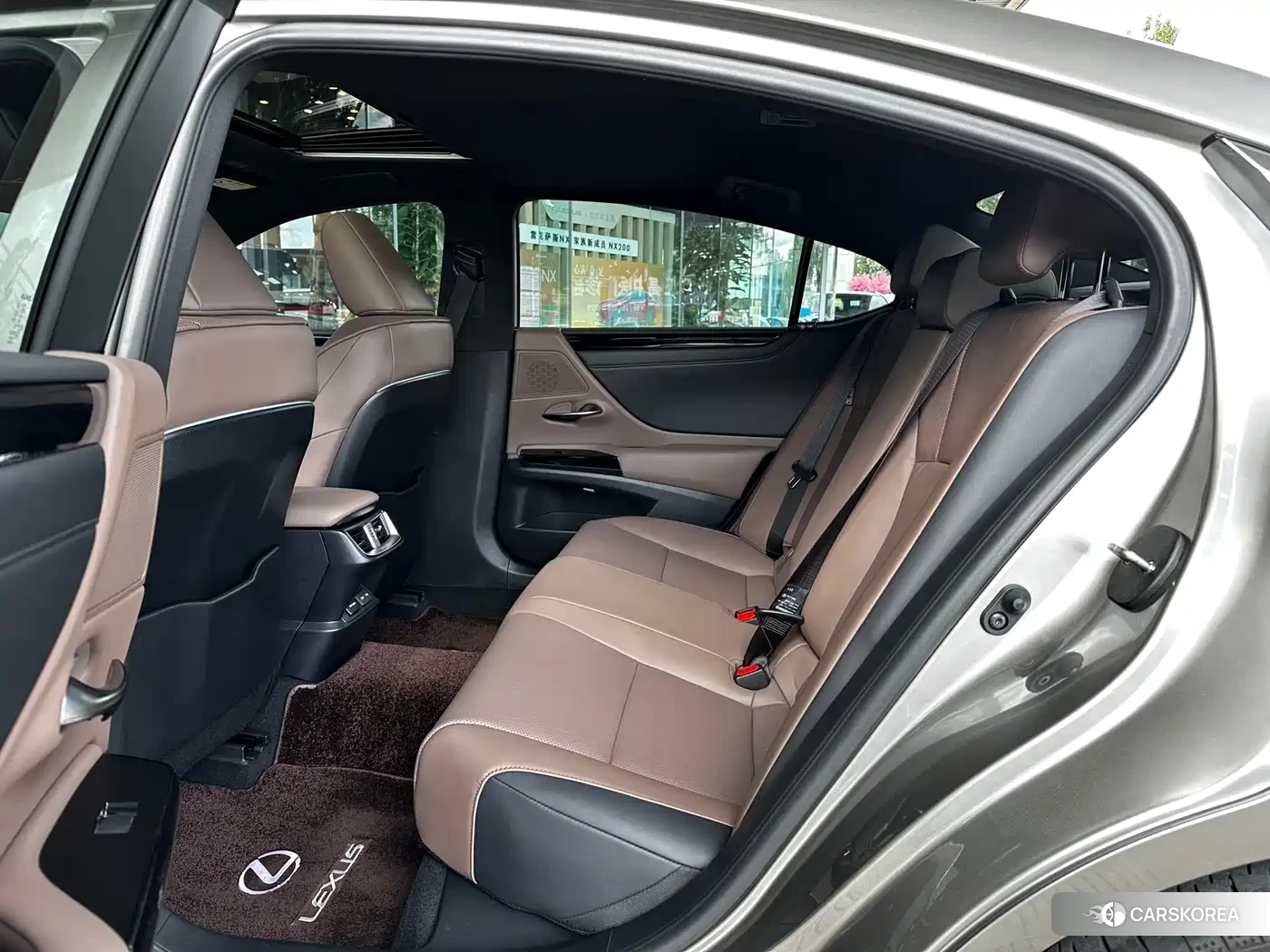 Lexus ES id 4589419 из Китая 11