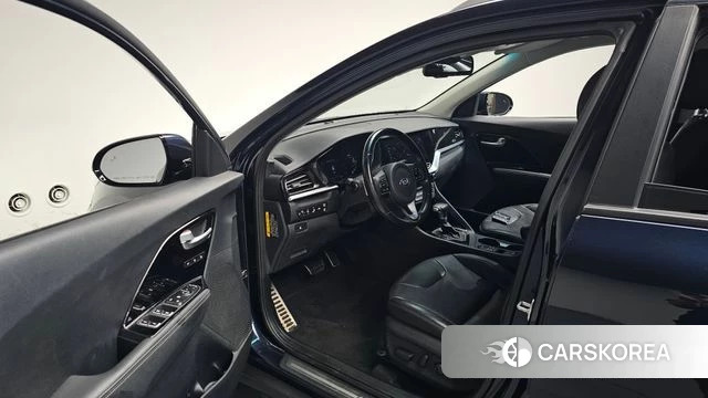 Kia The New Niro id 4918673 из Кореи 33