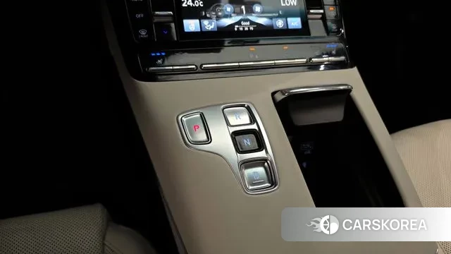 Hyundai The New Grandeur IG id 3180869 из Кореи 19