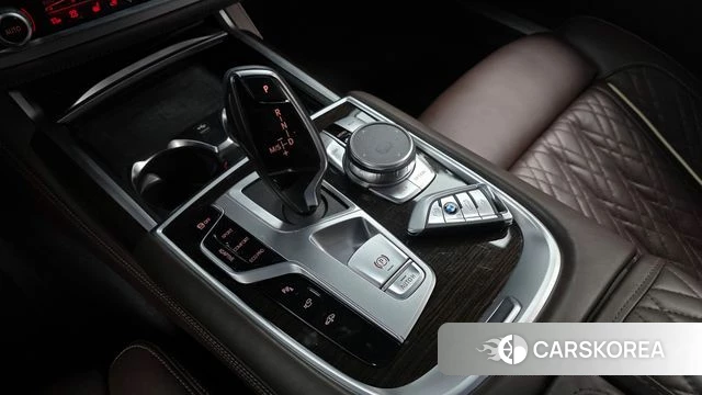 BMW 7 Series (G11) id 4383734 из Кореи 32